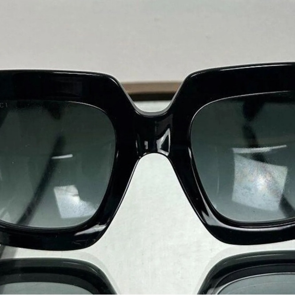 Gucci oversized square sunglasses